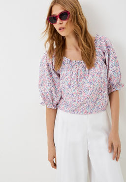 Блузка свободного покроя с летним цветочным принтом