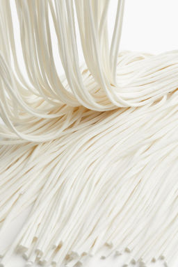 Vestido de rejilla con flecos - H&m фото 8