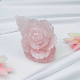 Цветок из Розового кварца