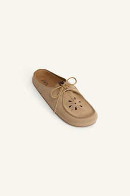 LIMITED EDITION LEATHER CLOGS - Zara фото 4