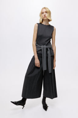 Top en punto roma con peplum - H&m фото 3