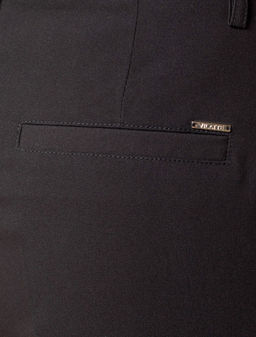 D24.284 Брюки женские черный