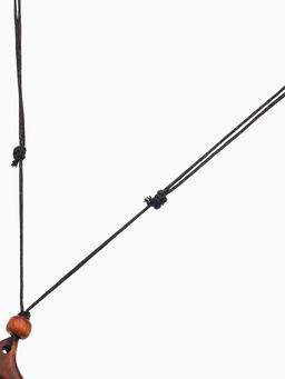 Кулон «Ладонь со спиралью», дерево соно