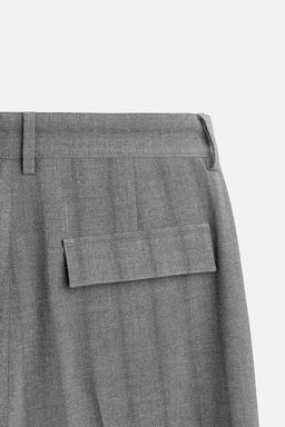 WIDE-FIT PLEATED TROUSERS - Zara фото 9