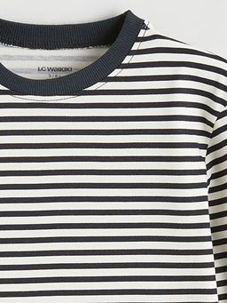 Bisiklet Yaka ?izgili Erkek ?ocuk Ti??rt