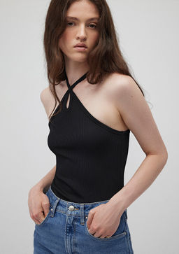 Capraz Yaka Siyah Top