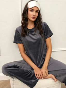 Костюм женский Кэт-1 Велюр Графит М-274К MODAMICA