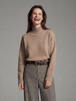 Yar?m Bal?k?? Yaka Oversize Kad?n Triko Kazak