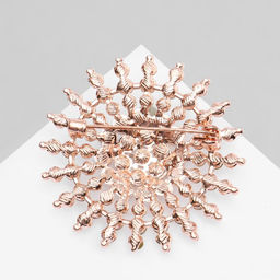 Брошь «Жемчужное сияние», цвет белый в розовом золоте