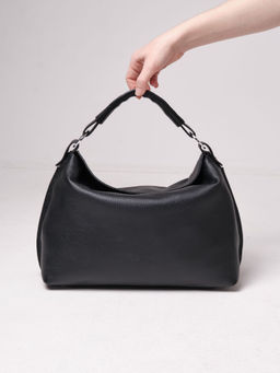 Сумка кожаная на плечо черная