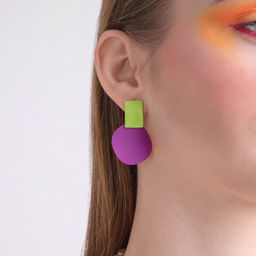 Серьги металл Яркость геометрия, мятый квадрат, цвет салатово-малиновый - Queen fair фото 3