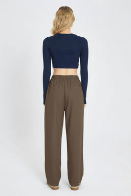 TRENDYOLMILLA Siyah Cep Detayl? Kot Gorunumlu Wide Leg/Genis Paca Dokuma Pantolon TWOSS25PL00076  фото 36