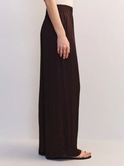 Брюки-палаццо с эластичным поясом из жатой ткани ZR2605012120-27 / Zarina  фото 3