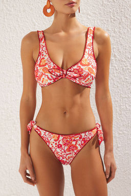 TRENDYOLMILLA Cicek Desenli Nak?sl? Regular Bikini Alt? TBESS23BA00232  фото 3