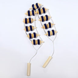 Массажёр-лента для спины, 10 звеньев, деревянный, с шипами, 86×7.5×3 см