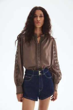 Blusa con detalles de encaje - H&m фото 5