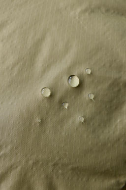 WATER-REPELLENT QUILTED COAT - Zara фото 9