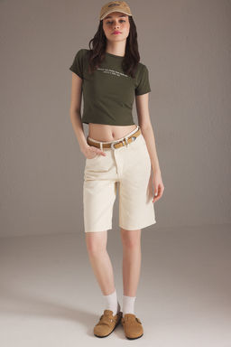 TRENDYOLMILLA Ekru Normal Bel Denim Bermuda TWOSS25SR00113 фото 2