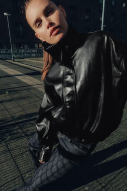 FAUX LEATHER VOLUME JACKET - Zara фото 4