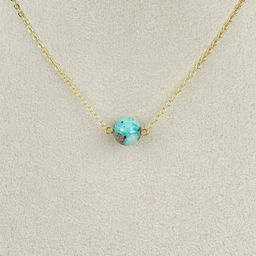 Кулон на цепочке из Хризоколлы