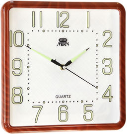 Настенные часы Mirron квадратные коричневые P2875DB