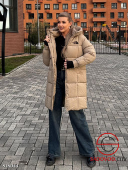 Куртка женская с капюшоном