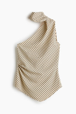 Top con cuello fular