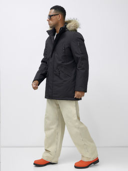 Парка мужская зимняя удлиненная с мехом черного цвета 606_1Ch - Mtforce фото 4