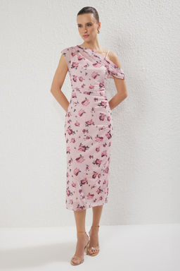 Pembe Cicekli Buzgu / Drape Midi Cicek Bask?l? Tul Vucuda Oturan Esnek Orme Elbise TWOSS25EL00104 - Trendyolmilla фото 2