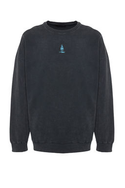TRENDYOL MAN Antrasit Oversize/Genis Kesim %100 Pamuk Soluk Efektli Mistik Temal? Sweatshirt TMNAW24SW00189 - Trendyolmilla фото 9