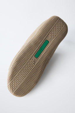 TRAINERS WITH BEADED CLIPS - Zara фото 7