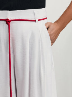 Широкие брюки из вискозы со шнурком / Zarina  фото 6