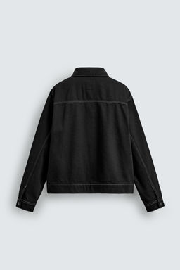 CAZADORA BOXY FIT ALAMARES / Negro
