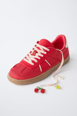 BAMBA DETALLE FRUTAS / Rojo