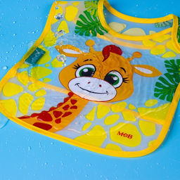 Нагрудник для кормления M&B «Жирафик Лило» непромокаемый на липучке, с карманом