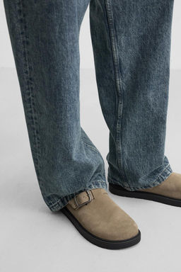 BUCKLED LEATHER CLOGS - Zara фото 4