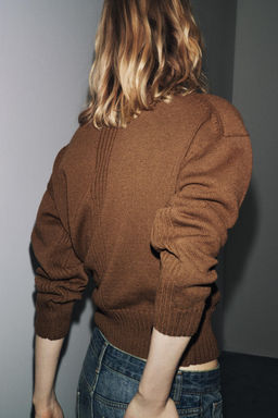 V-NECK KNIT SWEATER - Zara фото 4