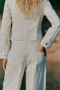 CAZADORA DENIM TRF ESTAMPADO FLORES / Estampado - Zara фото 7
