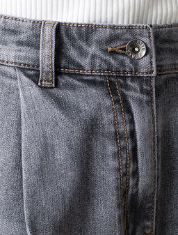 Широкие джинсы с защипами из эластичного денима - Vilatte фото 3