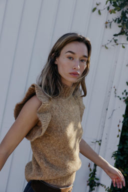 WOOL TOP WITH RUFFLES - Zara фото 12