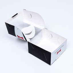 Коробка под бенто-торт с окном Честь и достоинство, 14 х 14 х 8 см - UPAK LAND фото 3