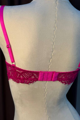 D0137 ФУКСИЯ КОМПЛЕКТ БЕЛЬЯ