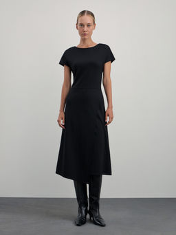 Миди платье с запахом из вискозы / Zarina  фото 2