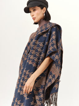 в составе ШЕРСТЬ  и КАШЕМИР Большой, мягкий, теплый  двусторонний палантин