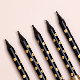 Свечи в торт Золотая горошина, 6 см, 10 шт, чёрные - Страна карнавалия фото 5