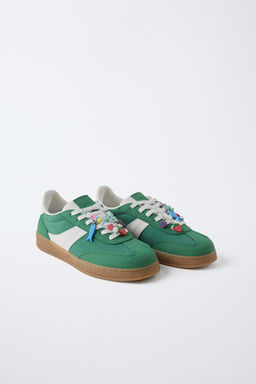SNEAKERS WITH CHARMS - Zara фото 8