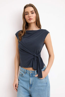 Antrasit Fitted/Vucuda Oturan Kruvaze Kay?k Yaka Baglama Detayl? Modall? Orme Bluz TWOSS26BZ00275