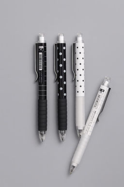 Набор ручек "Black and white", 4шт, mix