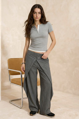 Gri melanj Renk Bloklu Fitted/Vucuda Oturan K?sa Kollu Yumusak Orme Bluz TWOSS26BZ00099