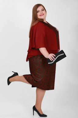Платье бордовое праздничное корректирующее фигуру